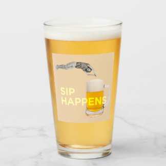 Ein lustiges und eigenartiges „Sip Happens“-Biergl Glas
