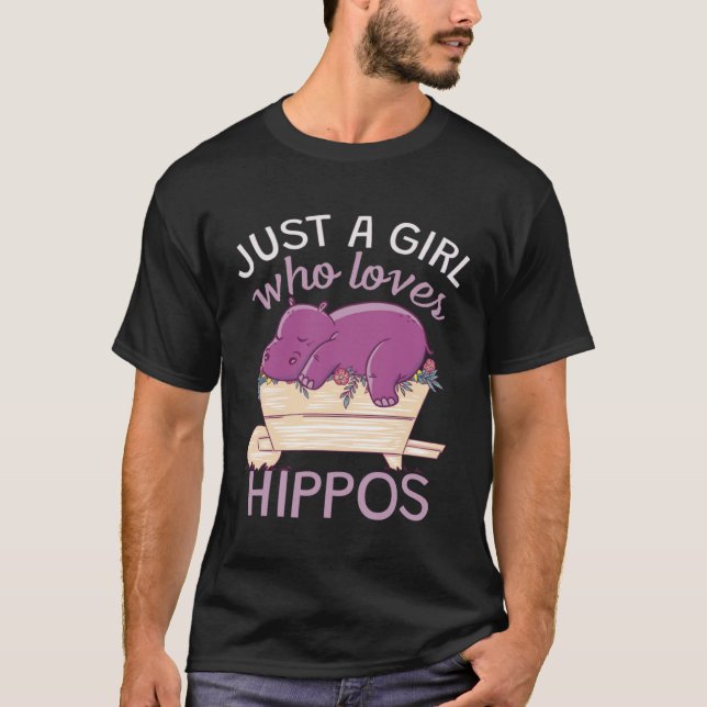Ein Mädchen, das Hippos Lieben T-Shirt (Vorderseite)