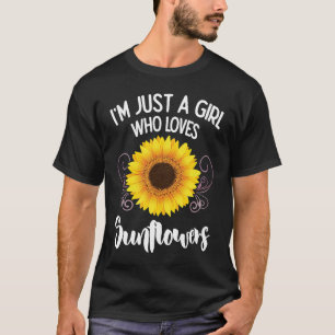 Ein Mädchen, das im Sommer Sonnenblumen Lieben T-Shirt