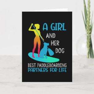 Ein Mädchen und ihr Hund am besten Paddeln Karte