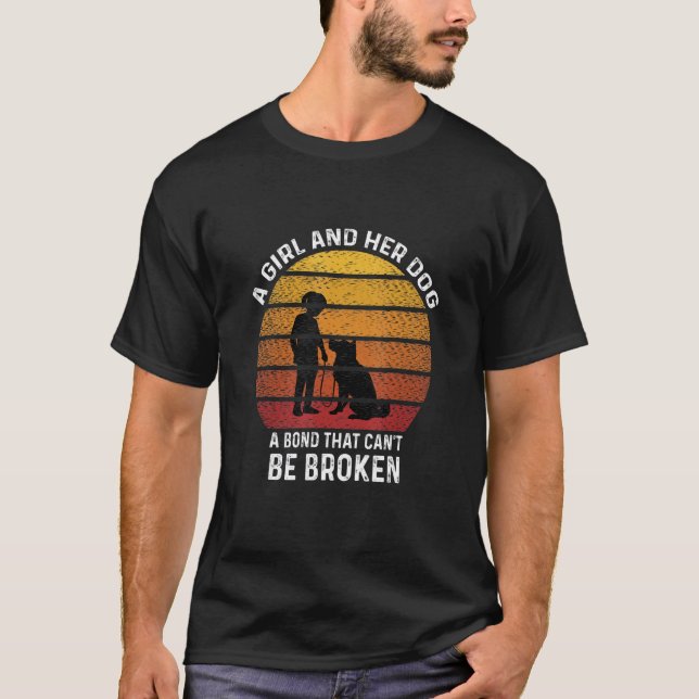 Ein Mädchen und ihr Hund eine Anleihe, die nicht z T-Shirt (Vorderseite)