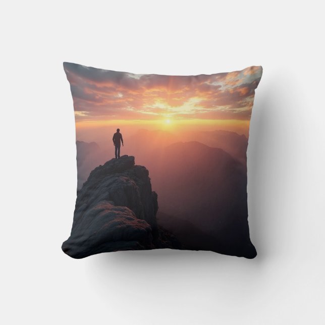 Ein majestätischer Sonnenaufgang vom Gipfel des Be Kissen (Vorderseite)