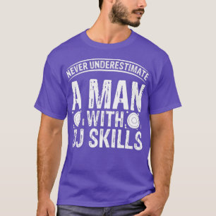 Ein Mann mit DJ-Fähigkeiten Funny Disc Jockey für T-Shirt