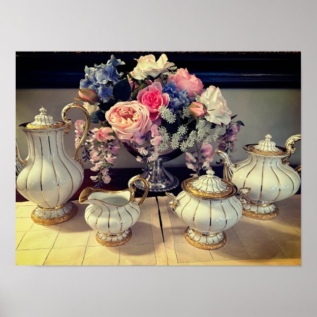 Ein Mansion Tee Party Poster (Vorne)