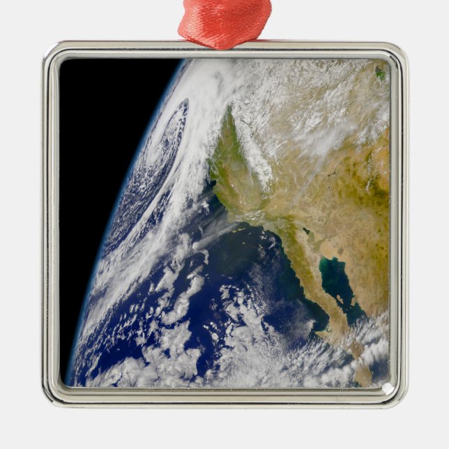 Ein massives Niedrigdrucksystem Silbernes Ornament (Vorne)