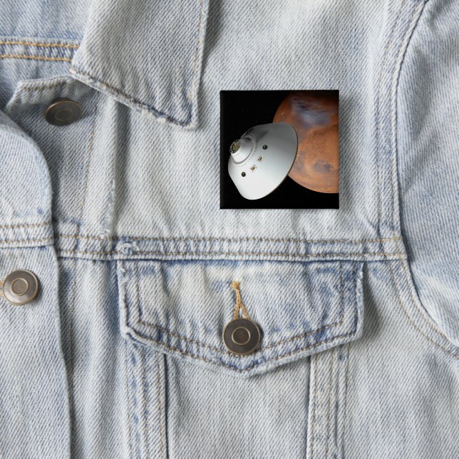 Ein mit Aeroshell angereichertes Raumfahrzeug nähe Button (Beispiel)