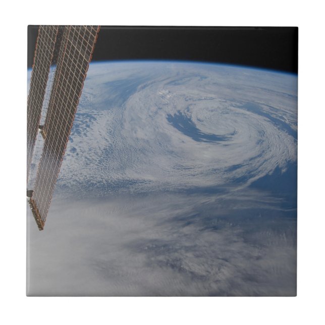 Ein mittelatlantisches Tiefdrucksystem. Fliese (Vorderseite)