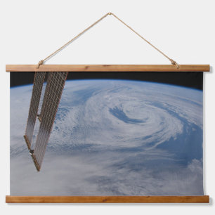 Ein mittelatlantisches Tiefdrucksystem. Wandteppich Mit Holzrahmen