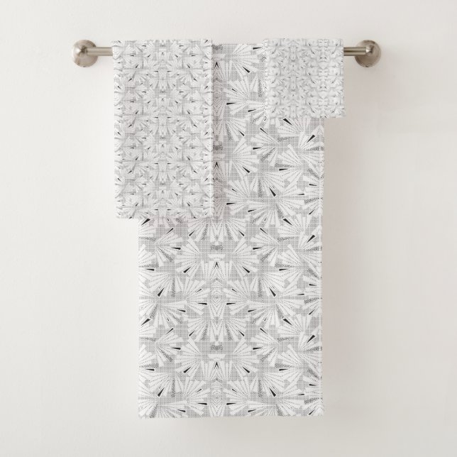Ein monochromes Muster mit zahlreichen Intersekten Badhandtuch Set (Insitu)