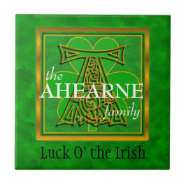 Ein Monogramm "Luck O' the Irish Family Tile Fliese