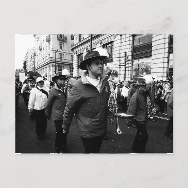 Ein Musiker am St. Patrick's Day Postkarte (Vorderseite)