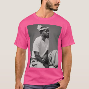 Ein Naher Stopp T-Shirt