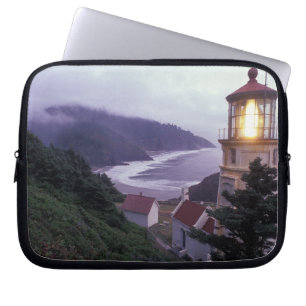 Ein nebliger Tag an der Oregon-Küste bei Heceta Laptopschutzhülle