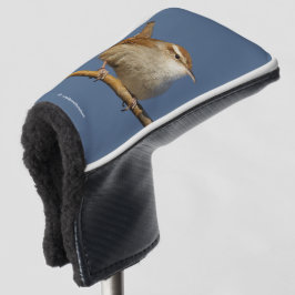 Ein neugieriger Bewick's Wren im Baum Golf Headcover