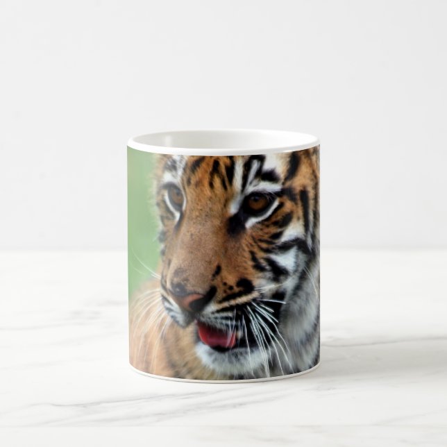 Ein niedlicher Tiger Tasse (Mittel)