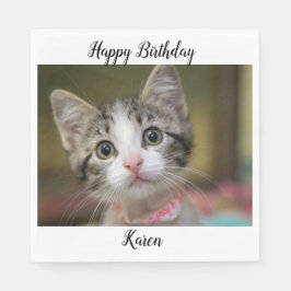 Ein niedliches Kätzchen mit grünen Augen Serviette