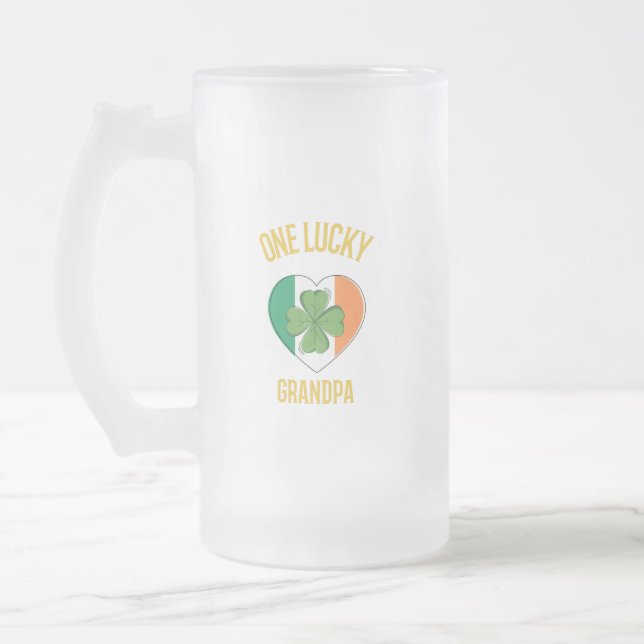 Ein Opa Mattglas Bierglas (Links)