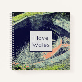 Ein Orange Pool in der Liebe Wales von Welshpool I Notizbuch