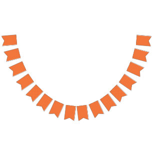 ein orangefarbener und gelber Hintergrund mit klei Wimpelkette