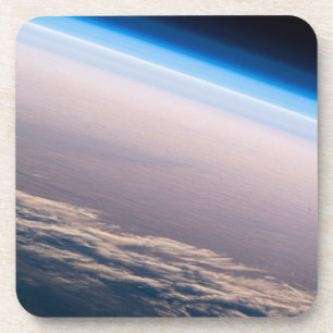 Ein orbitaler Sonnenuntergang vor der Küste von Ca Getränkeuntersetzer