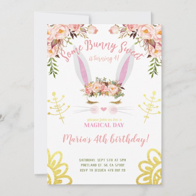 Ein paar Bunny Sweet Gold Floral Kaninchen Gesicht Einladung (Vorderseite)