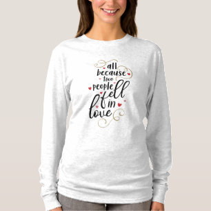 Ein paar Geschenke, weil zwei Menschen in der Lieb T-Shirt