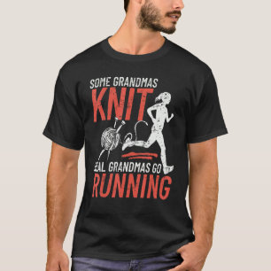 Ein paar Grandmas Strick Real Grandmas gehen Marat T-Shirt
