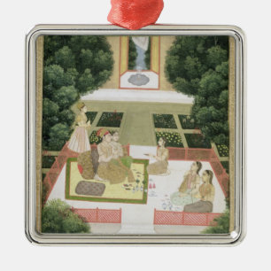 Ein Paar in einem Garten, der Musik mit femal hör Silbernes Ornament