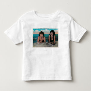 Ein Paar Queens auf dem Strand, Ozean-Park Kleinkind T-shirt