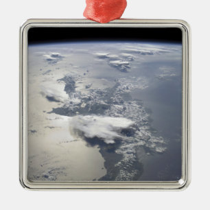 Ein Panoramablick der Insel von Hispaniola Silbernes Ornament