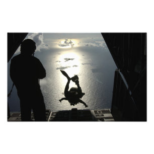 Ein Parareskuemer der Luftwaffe Fotodruck