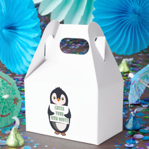 Ein Pinguin hält ein Schild mit anpassbarem Text t Geschenkschachtel