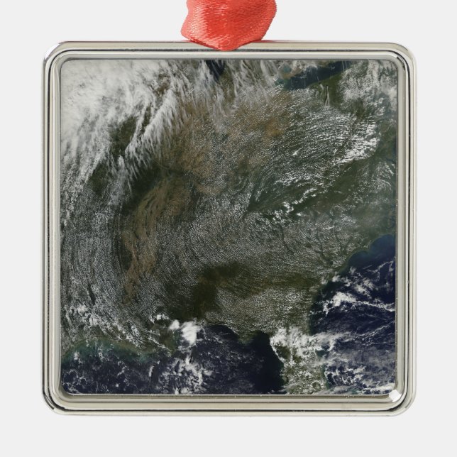 Ein pinradähnliches Muster von Hochdruckwolken Silbernes Ornament (Vorne)