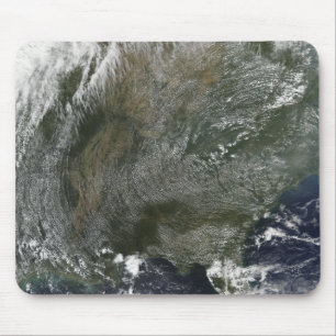 Ein pinwheel Ähnliches Muster der Hochdruckwolken Mousepad