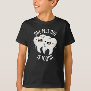 Ein Plus eins ist Zahn Funny Dental Puff Dark BG T-Shirt