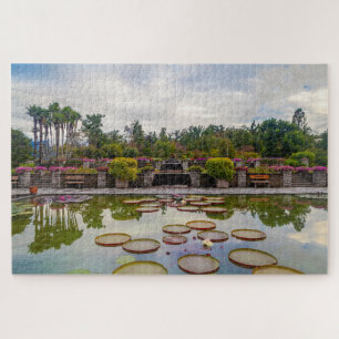 Ein Pool mit Wasserlilien am Lago Maggiore, Italie Puzzle