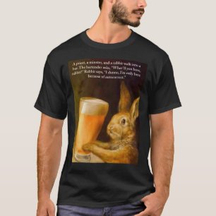 Ein Priester, ein Minster und ein Kaninchen gehen  T-Shirt