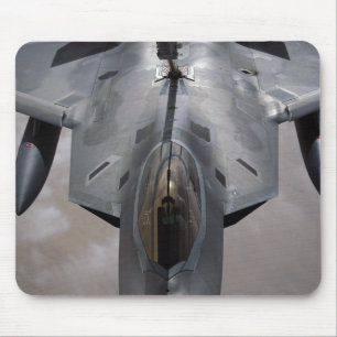 Ein Raubvogel der US-Luftwaffe-F-22 wird wieder Mousepad