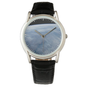 Ein Rauchzug über das tropische Südafrika. Armbanduhr