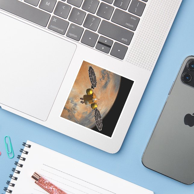 Ein Raumfahrzeug, das Mars umkreist. Aufkleber (Laptop mit iPhone)