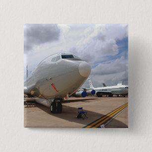 Ein RC-135V/W Niet-Gelenkflugzeug Button