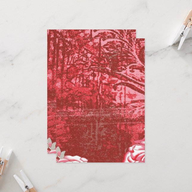 Ein reichlich gemustertes Textil mit kräftigem Rot Einladung (Vorderseite/Rückseite Beispiel)