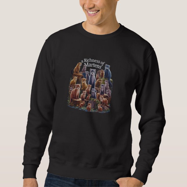 Ein Reichtum an Martens Name Spaß Sweatshirt (Vorderseite)