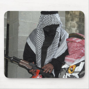 Ein Rolle-spielender feindlicher Angreifer Mousepad