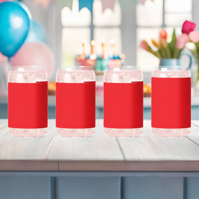 ein roter Hintergrund mit weißem Rand Dosenglas (Insitu (Baby Party))