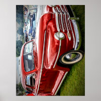 Ein rotes Plymouth Special Deluxe Coupe