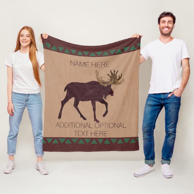 Ein rustikales Elch-Imitat Leder-Blick Fleecedecke (Beispiel)