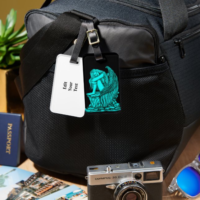 Ein schlafender Engel auf dem Stein Gepäckanhänger (Vorderseite & Rückseite)