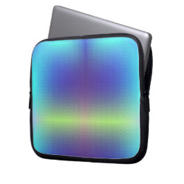 Ein schlankes Laptop, das teilweise aus einer Reiß Laptopschutzhülle
