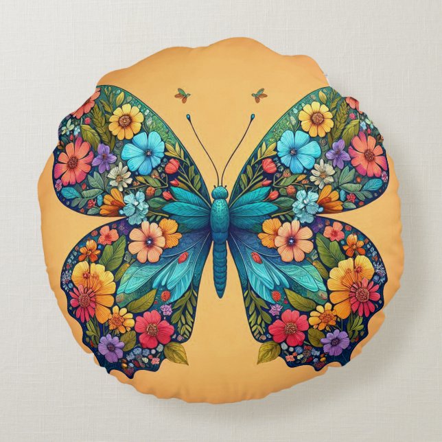 Ein Schmetterling mit auffallend blühenden Flügeln Rundes Kissen (Rückseite)